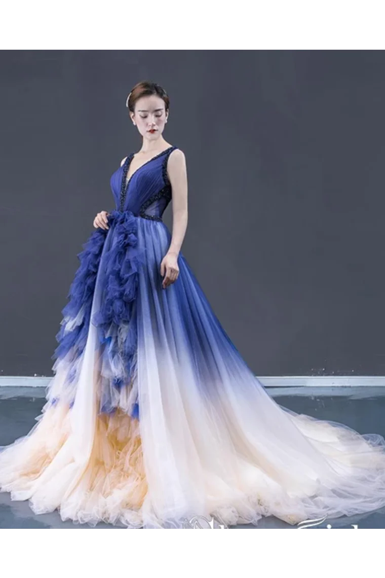 Advanced gradient A-line dance dress with pleated V-neck and long formal style