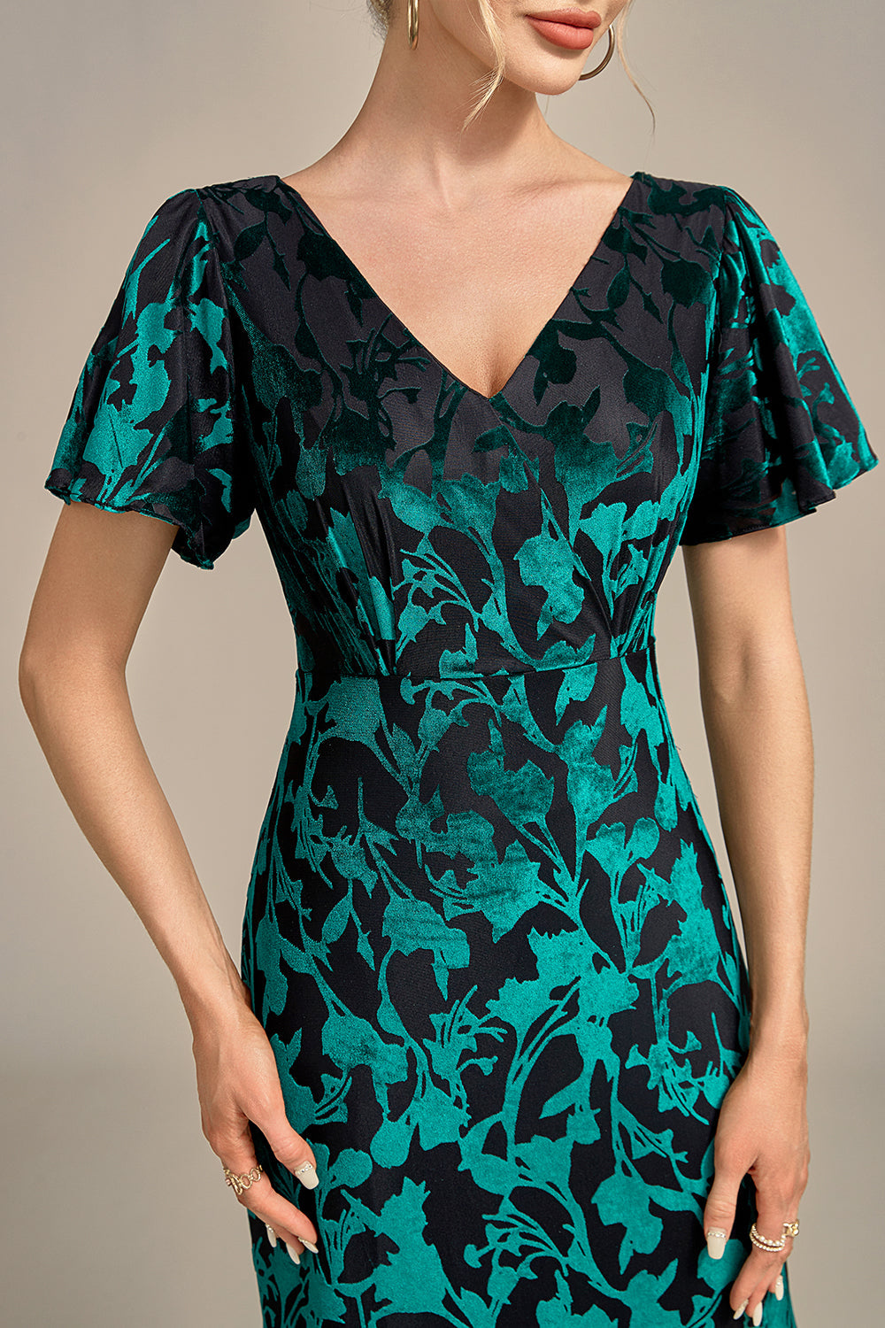 A-Line V Neck Velvet Mother of the Bride Dress With Short Sleeves