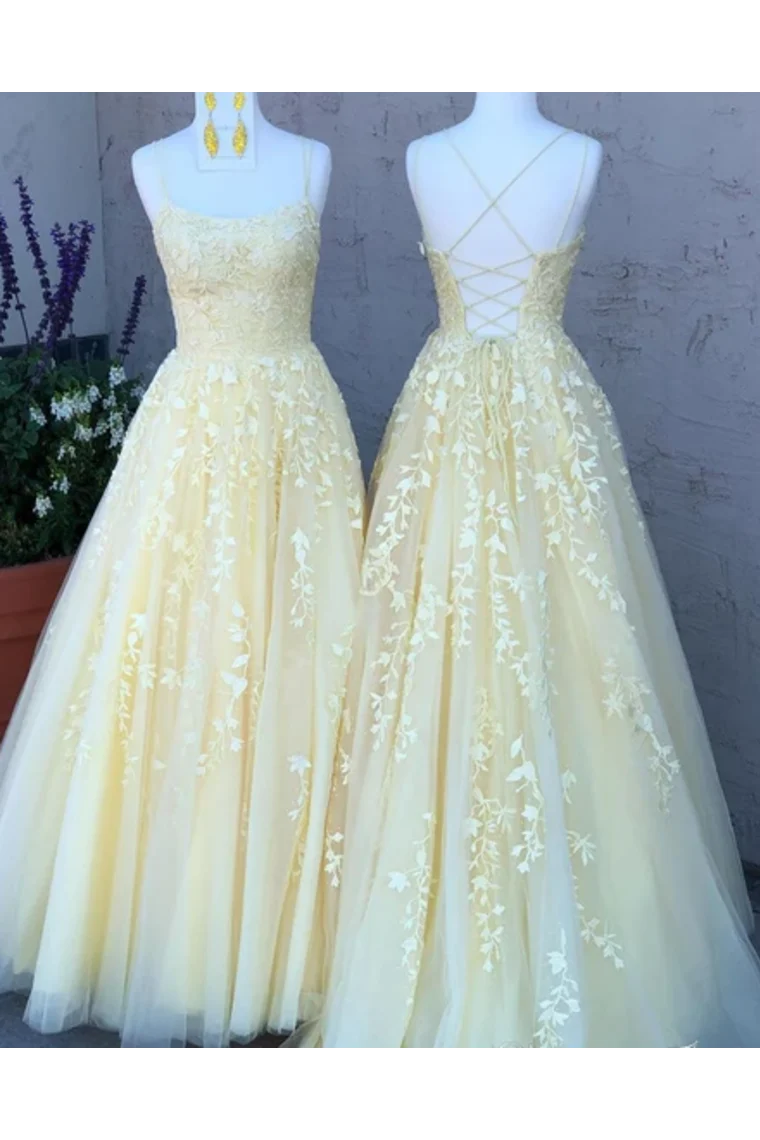 Large spaghetti strap floor mop ball dress with embellishments long evening dress