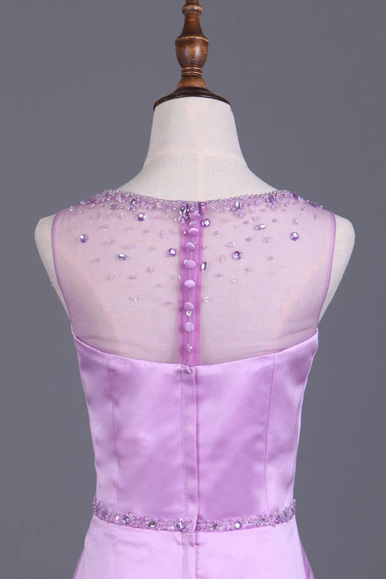 Elegant and sexy party bridesmaid dress with satin embellishments and beads mopping the floor