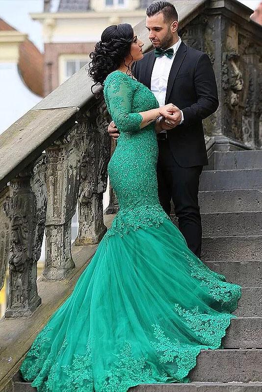 Sexy Green Mermaid V-Neck Tulle Sticker Sweeping Shoulder Dress Plus Size Ball Dress