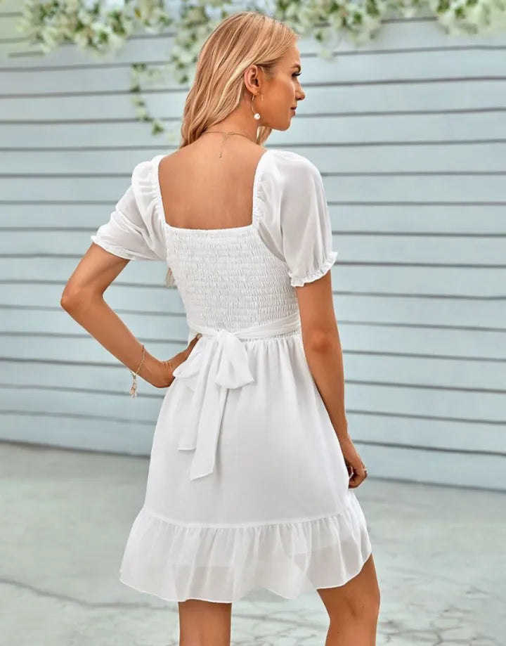 Short sleeved elegant and sweet V-neck graduation dance party dress belt