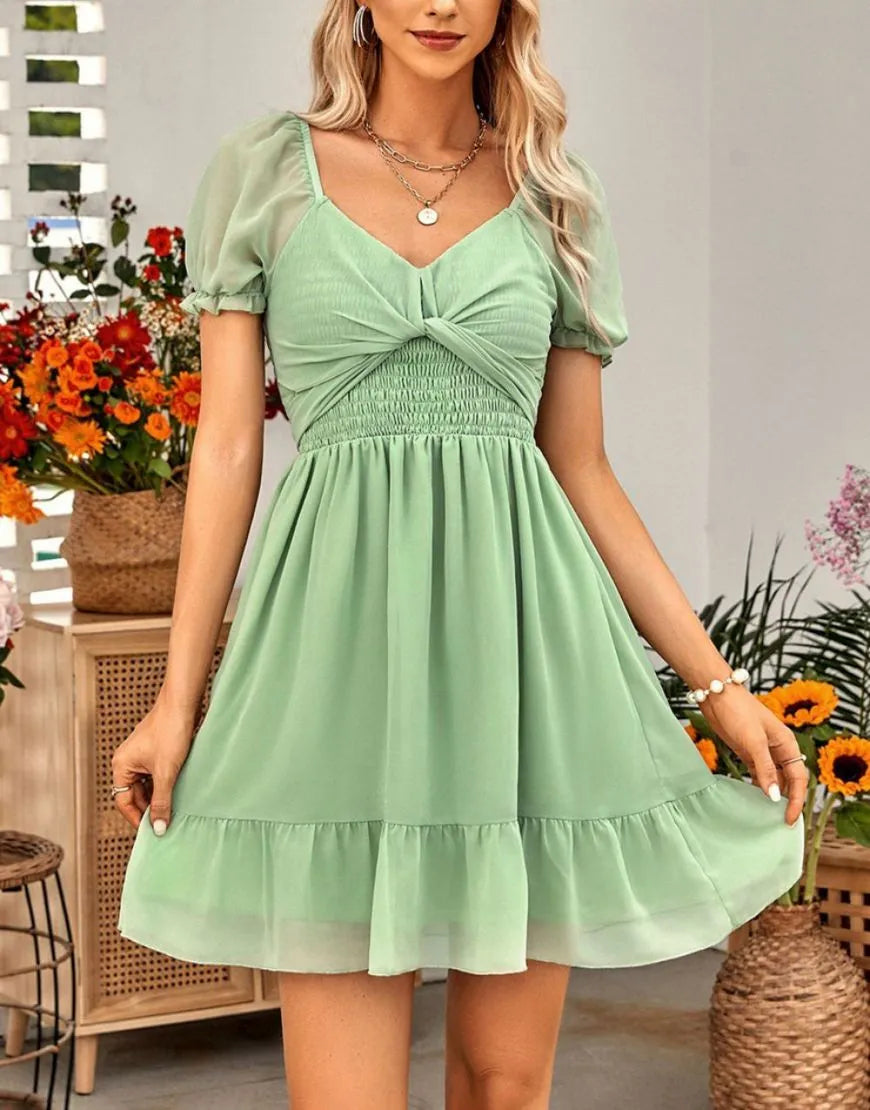 Short sleeved elegant and sweet V-neck graduation dance party dress belt