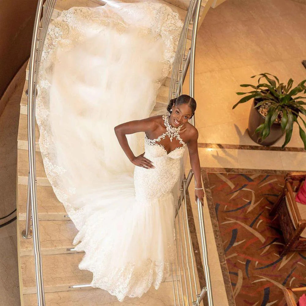 Sleeveless high necked lace wedding dress with mermaid beads lace stickers wedding dress
