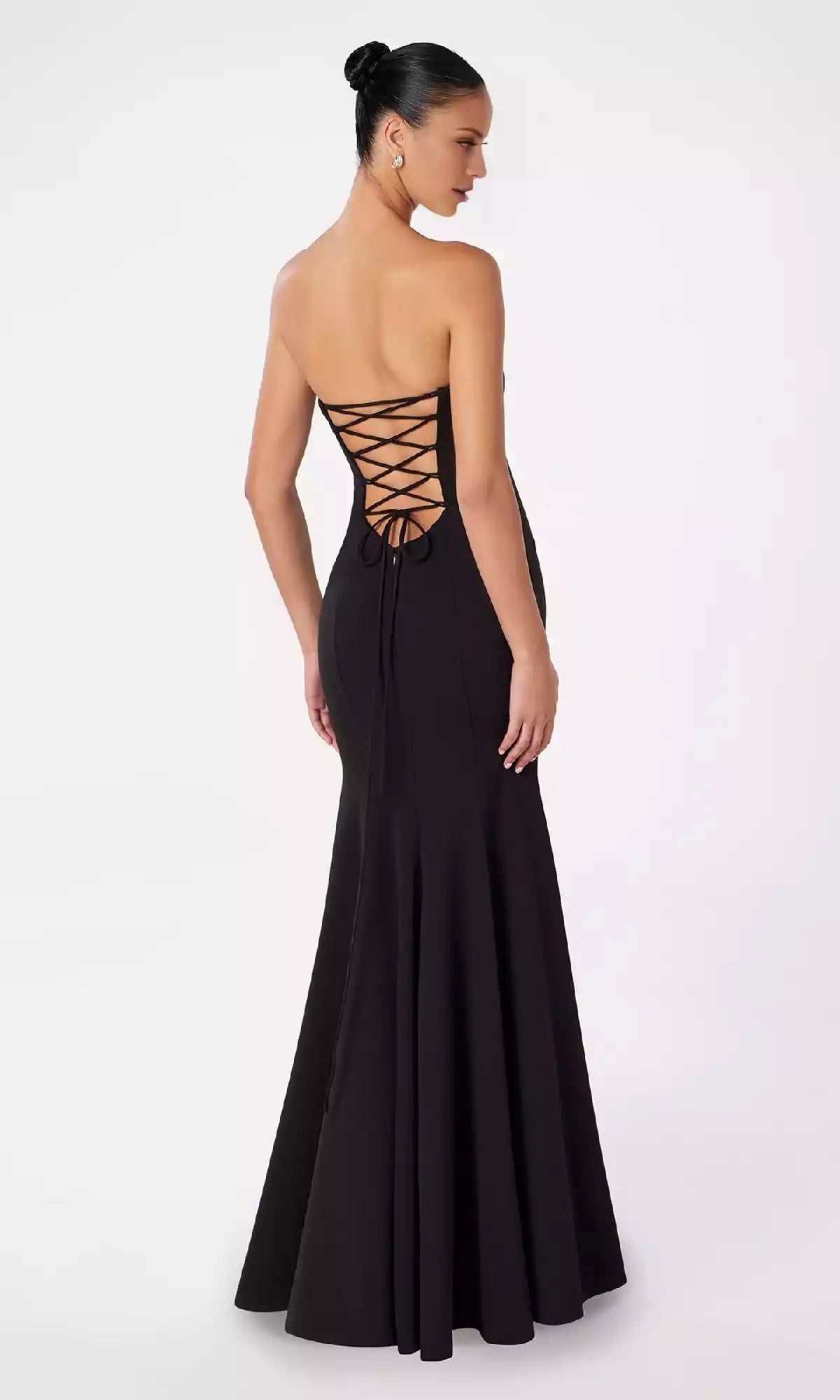 Stunning backless camisole with long pleats and slim fit, showcasing fashionable charm Prom Dresses