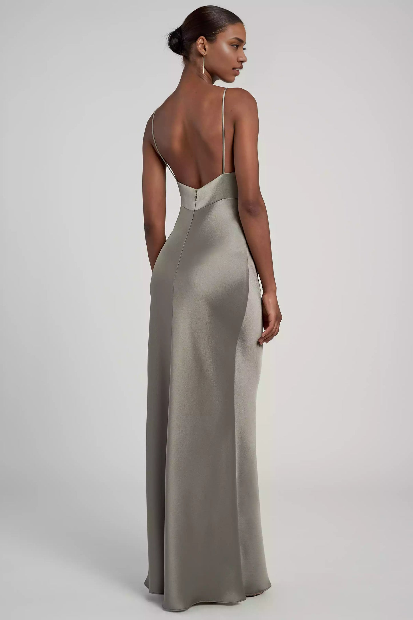 Stunning luxury satin V-neck slim shoulder strap corset without lining, slanted cut half body, low backless Evening Dresses