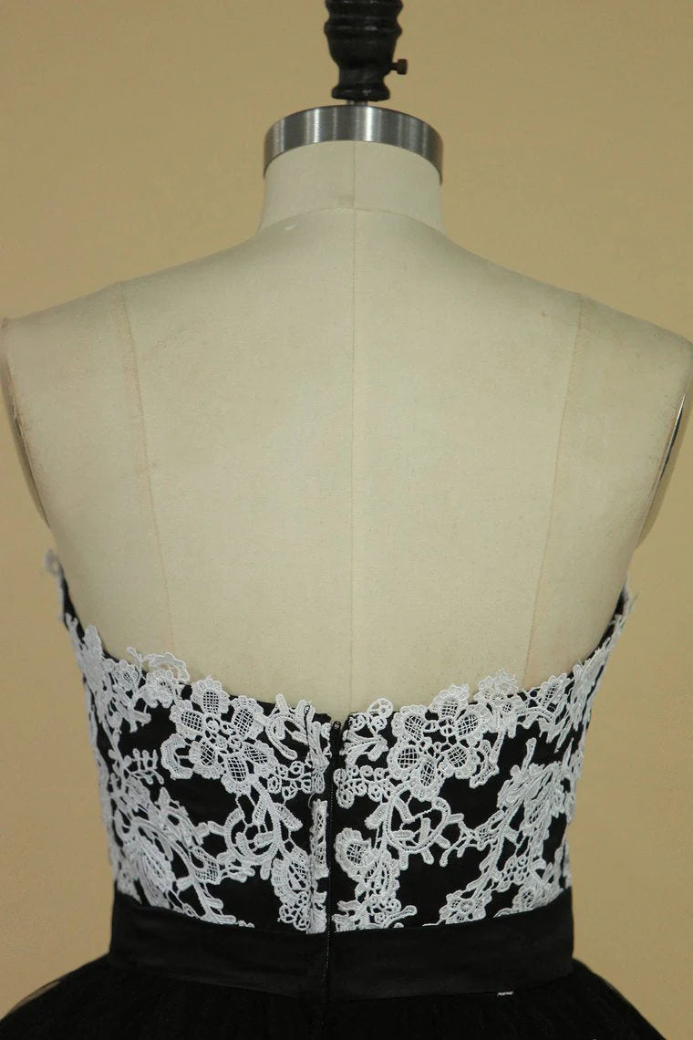 Sweet white sticker slim fit dress with satin ribbon short sheer skirt