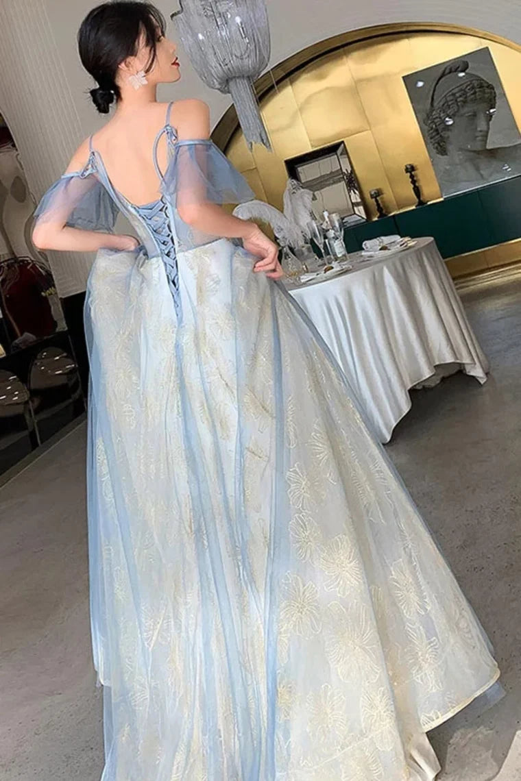 Unique and sexy elegant sleeveless V-neck long sheer with lace ball dress