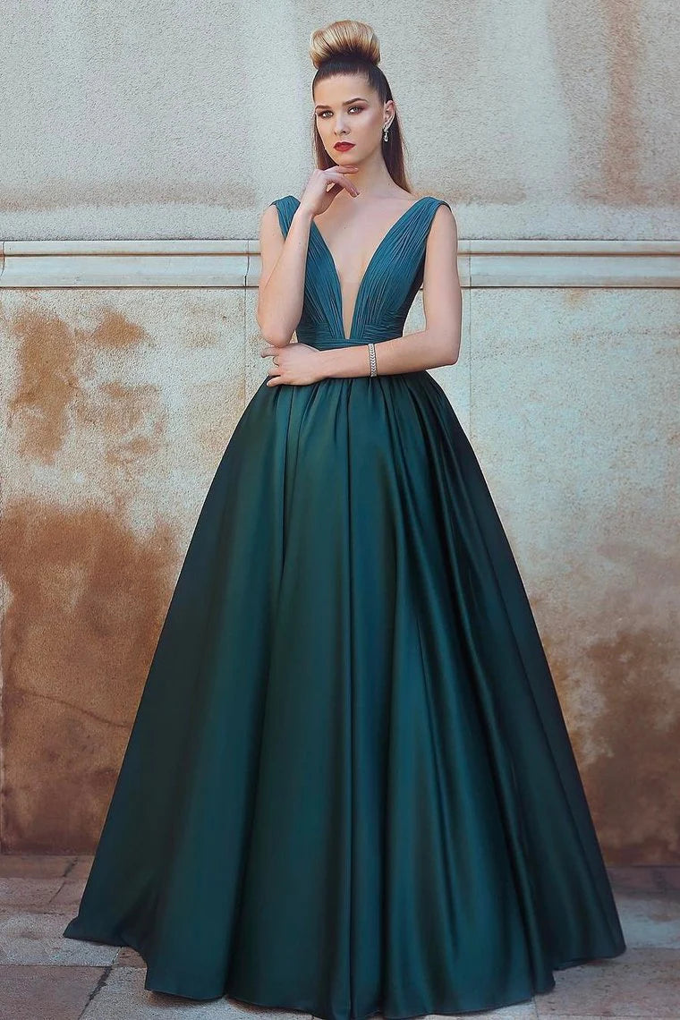 V-neck ball dress with ruffled edge tight fitting dress