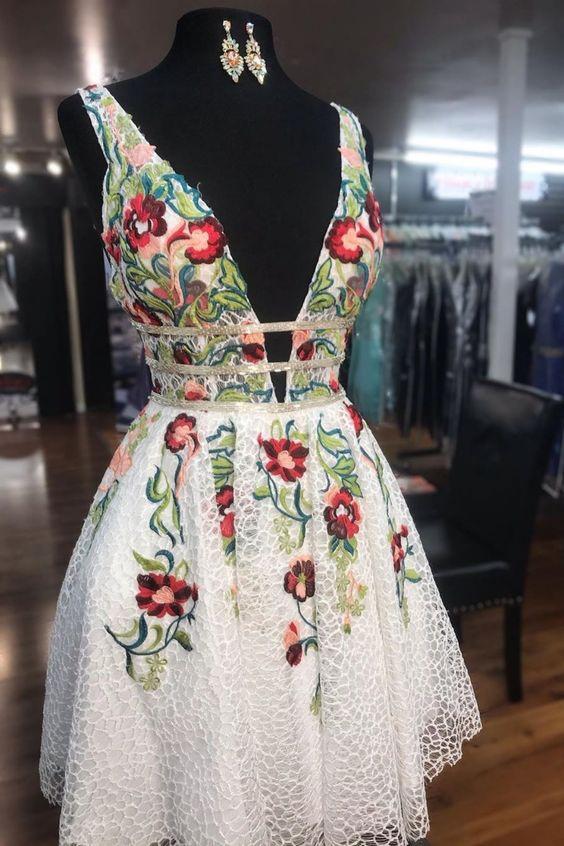 White lace V-neck floral print return backless short cocktail dress