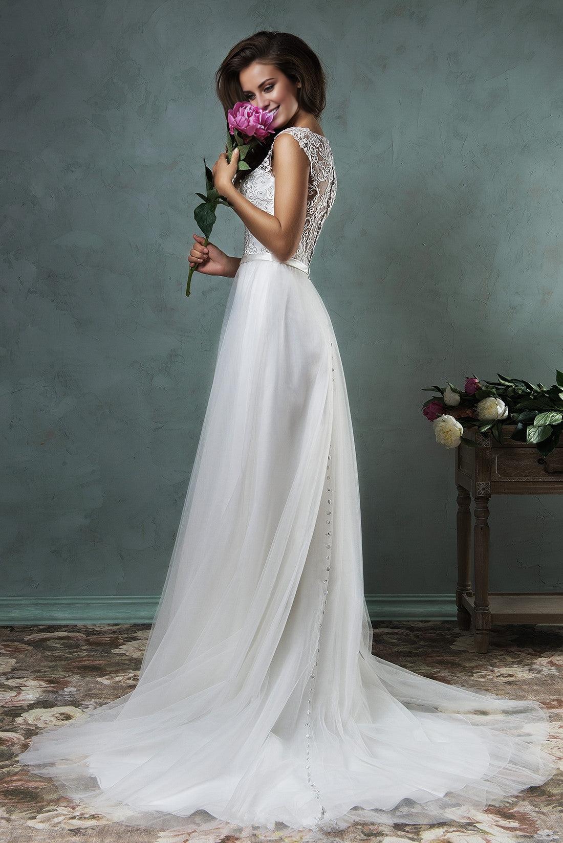 Lace Applique Bride Dress Latest Sweep Train Summer Beach Wedding Dress