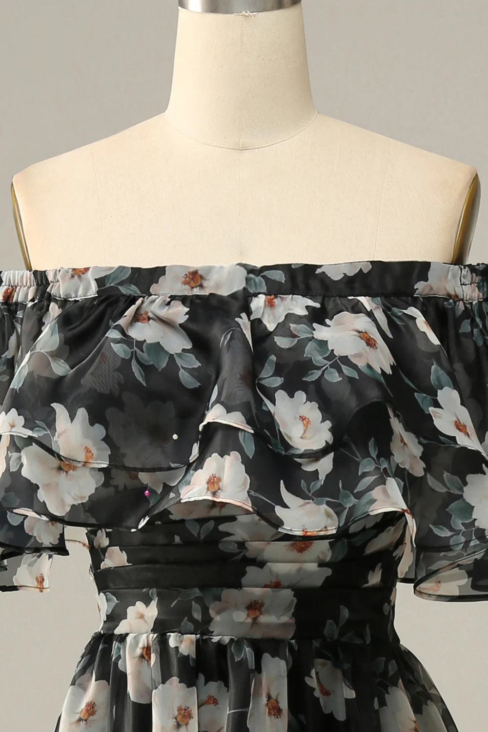Detachable sexy and elegant strapless black floral shoulder ball dressDetachable sexy and elegant strapless black floral shoulder ball dress