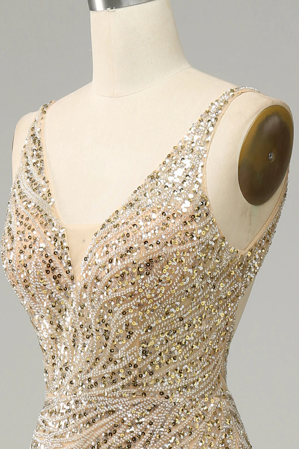 Golden sexy and elegant backless bright sequin ball dress