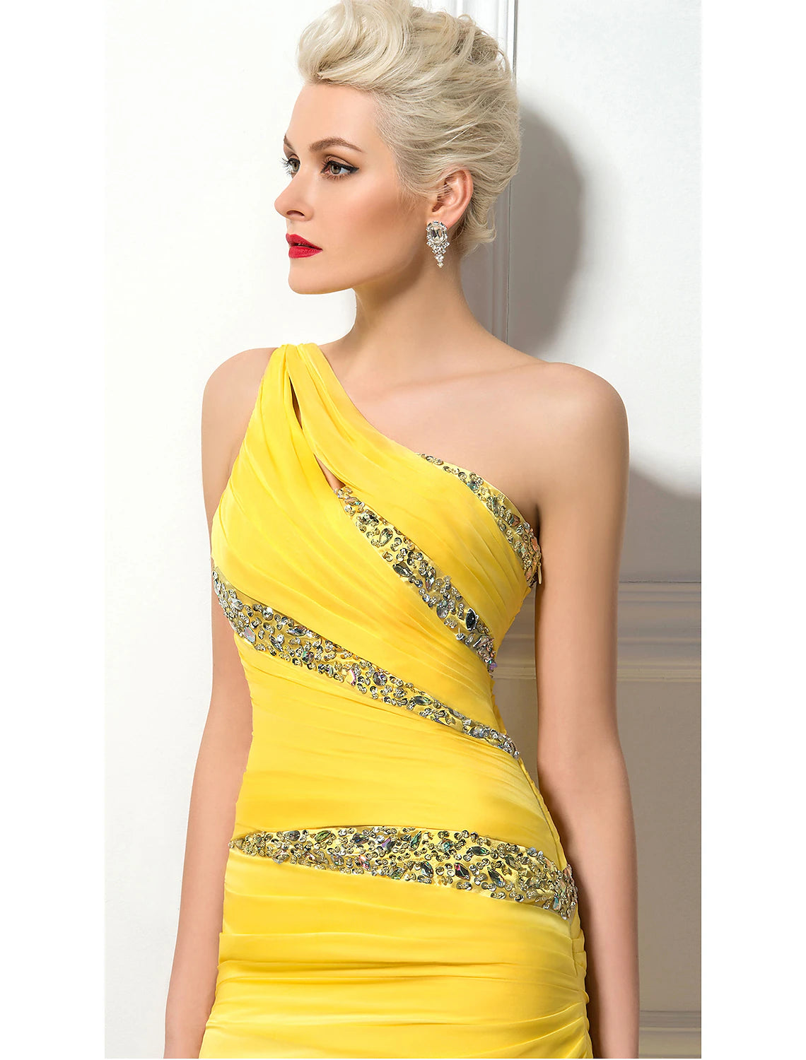 Tight Column Evening Dress Sexy Wedding Engagement Big Swing Tail Sleeveless One Shoulder 30D Chiffon Open Back Strap Folded Crystal Sequins
