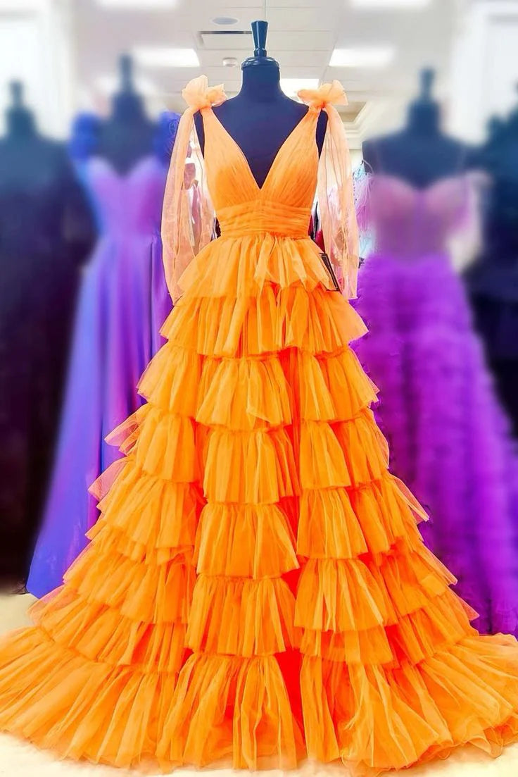 A-line layered thin gauze V-neck with a split floor and ruffled edge for a ball dress