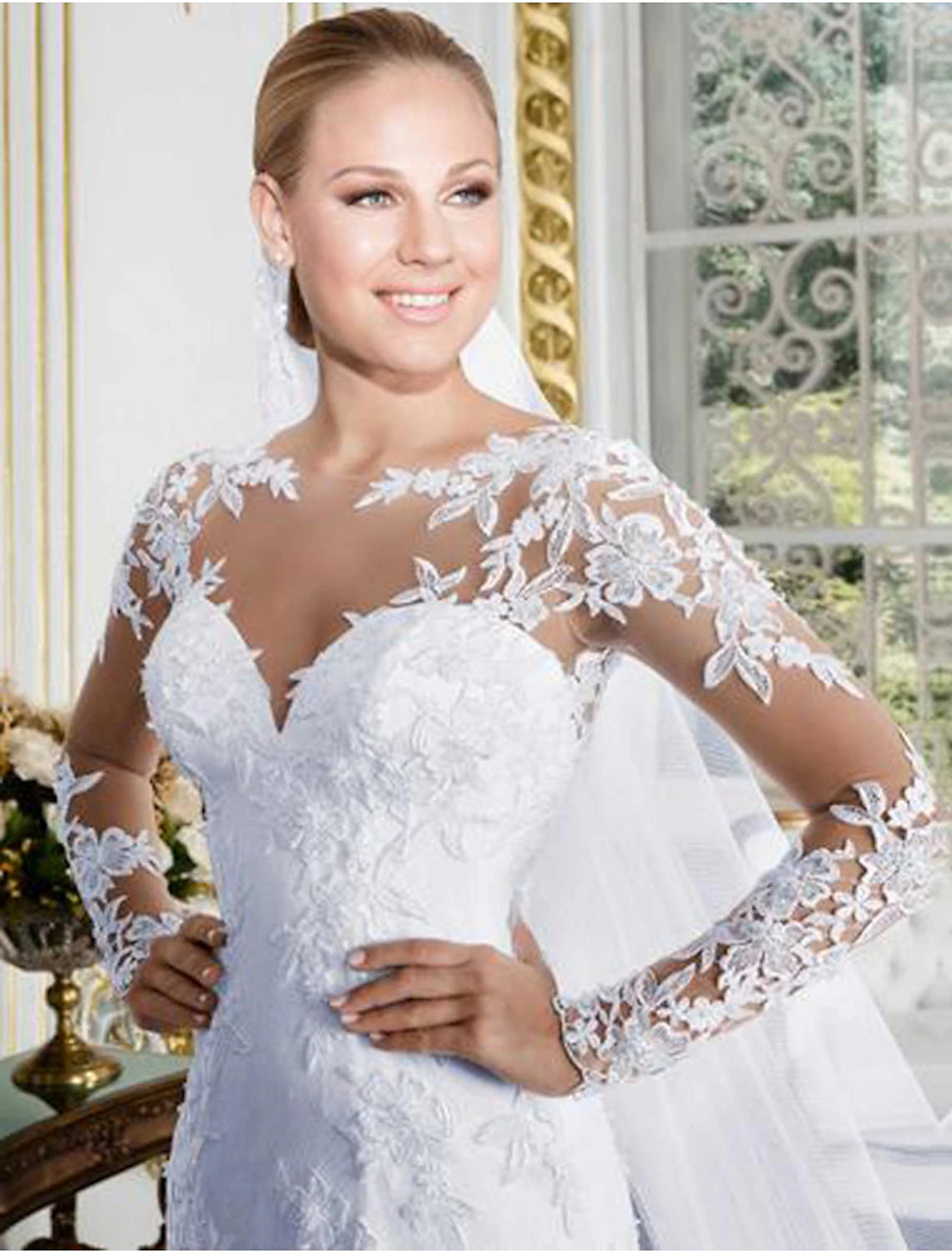 Open back sexy wedding dress mermaid horn illusion collar long sleeved car lace bride dress with lace stickers