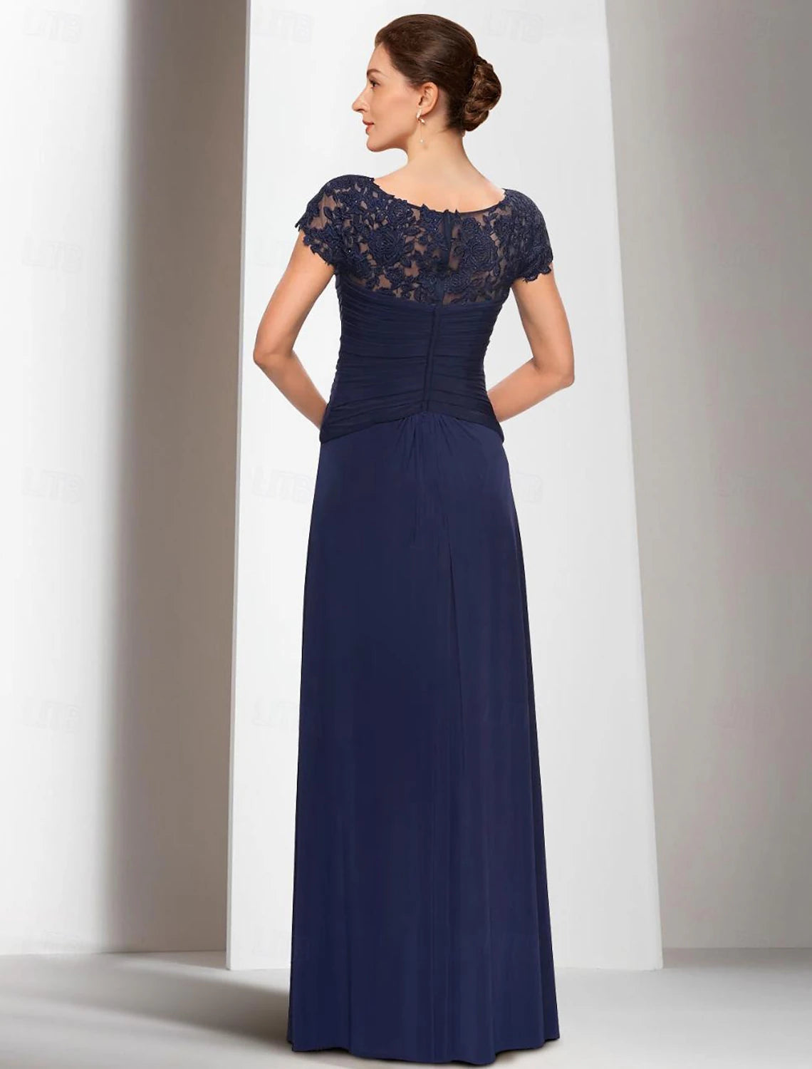 A-shaped Bride Mom Dress Jewelry Neck and Floor Length Chiffon Short Sleeves with Pleated Beads
