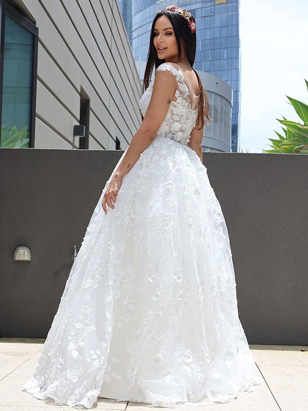 Elegant Princess Tulle Applique V-neck Sleeveless Floor Sweeping Wedding Dress
