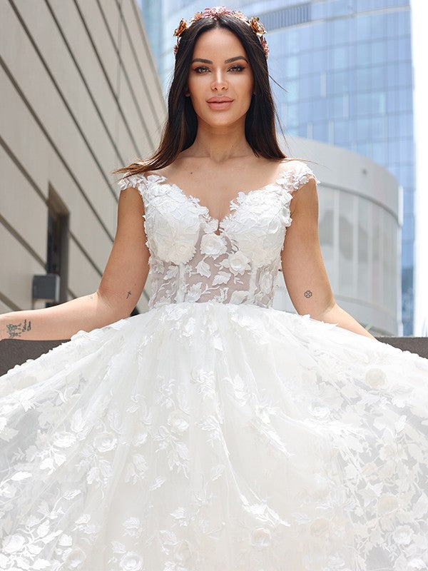 Elegant Princess Tulle Applique V-neck Sleeveless Floor Sweeping Wedding Dress