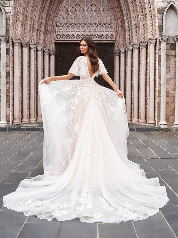 A-line Elegant Princess Tulle Applique V-neck 1/2 Sleeve Palace Style Train Wedding Dress