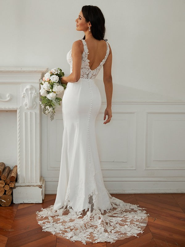 Slim fit straight tube elastic crepe lace V-neck sleeveless brush tail wedding dress
