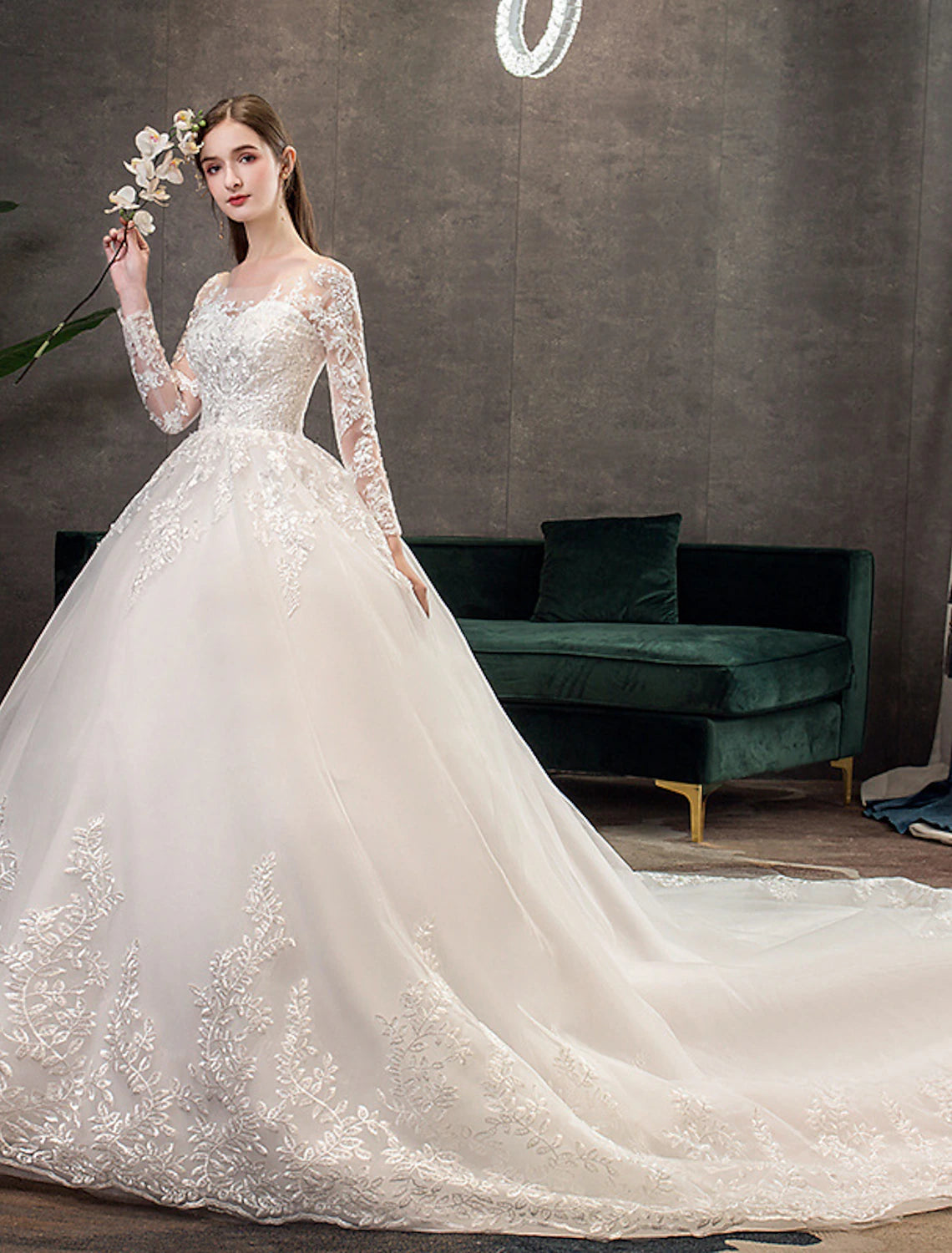Engagement formal wedding ball dress Phantom collar long sleeved lace bridal dress with pleated stickers
