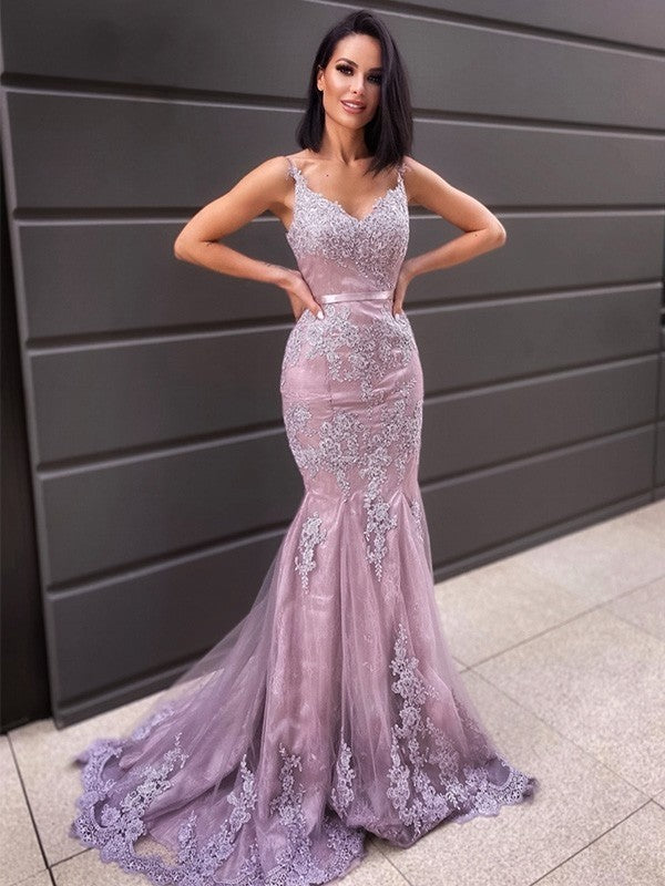 Loudspeaked Mermaid Sleeveless Sweeping Collar Applique Thin Veil V-neck Dress
