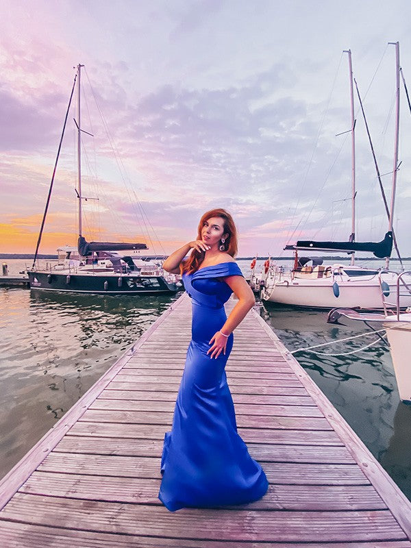 Horn shaped slim fit mermaid satin ruffled edge sexy off shoulder sleeveless brushed color dressHorn shaped slim fit mermaid satin ruffled edge sexy off shoulder sleeveless brushed color dress