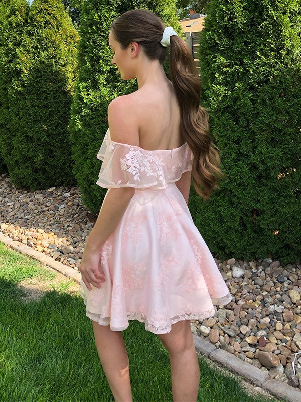 A-line Sexy Princess Lace Off the Shoulder Sleeveless Applique Back to School Ball Dress