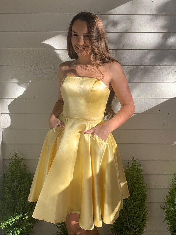 A-line sexy strapless satin ruffle edge sleeveless mini homecoming dance dress
