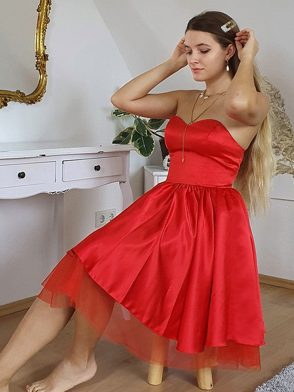 A-line Princess Satin Sleeveless Ruffle Edge Sweetheart Mini Homecoming Ball Dress