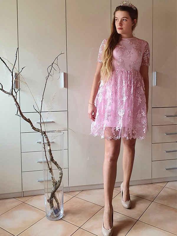 Princess Short sleeved Naked Collar Sticker Party Mini Homecoming Ball Dress