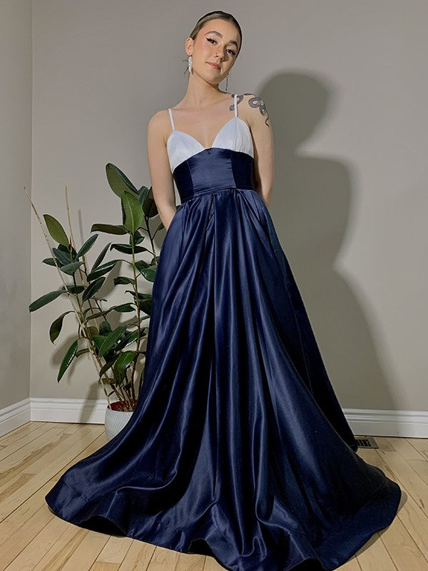 A-line Princess satin ruffled V-neck sleeveless strapless skirt