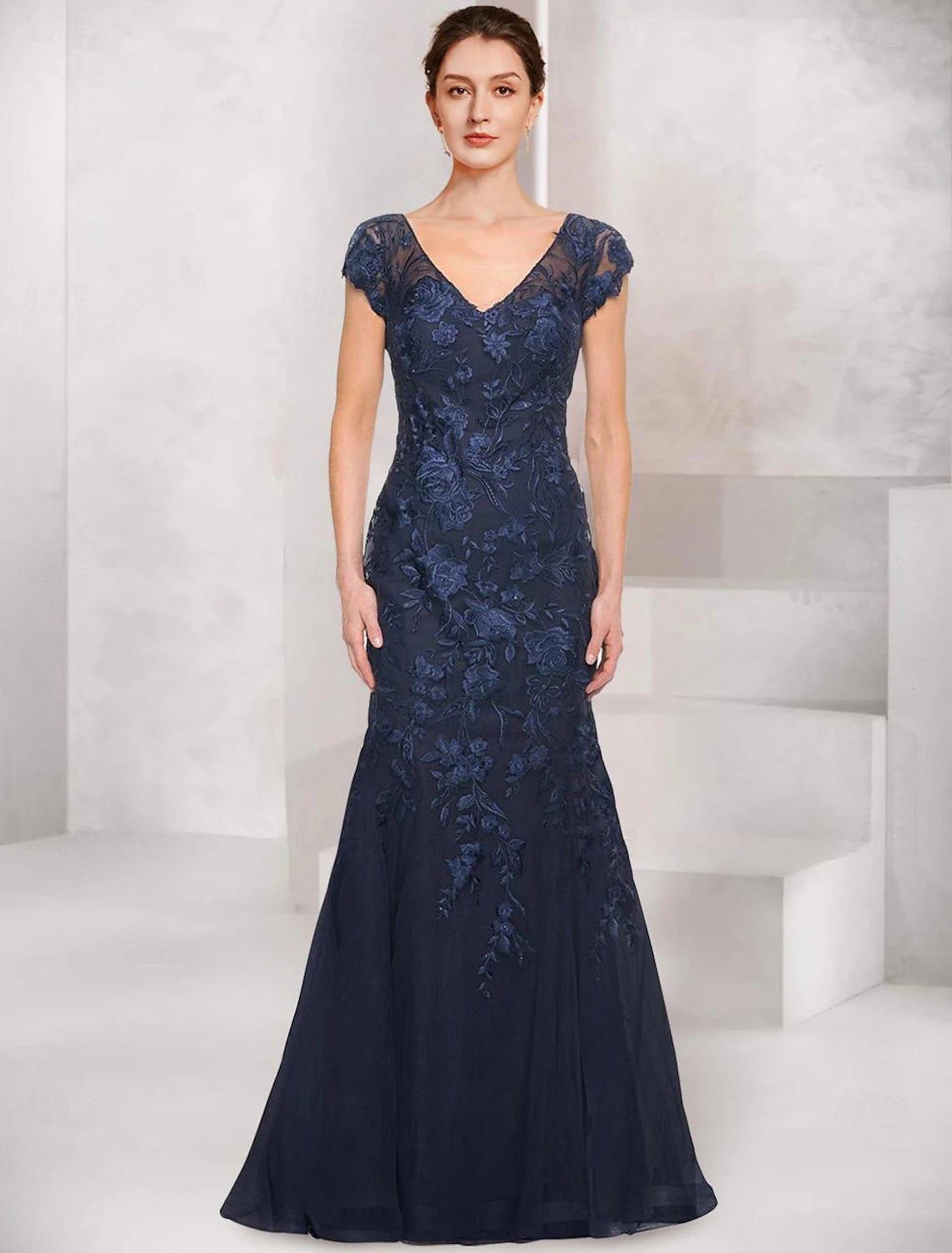 Bride Mom Mermaid Loudspeaker Dress Elegant Black Dress V-neck Floor Chiffon Cap Sleeves Lace Ruffle