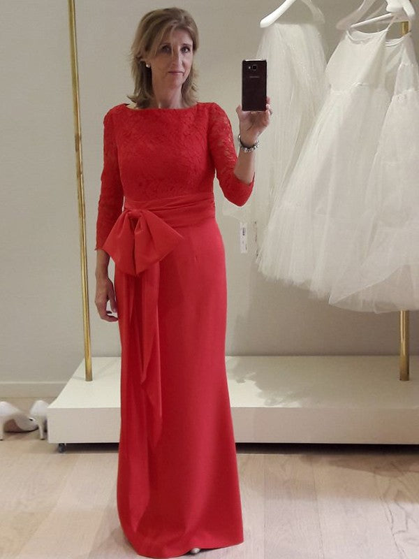 Cylindrical elastic lace long sleeved floor mopping bridal mother dress