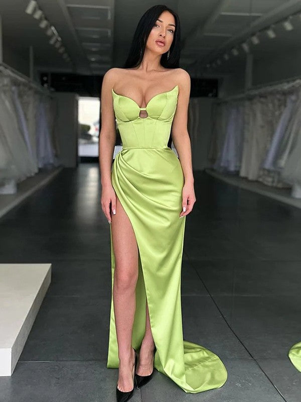 Tight satin pleated Sweetheart Sleeveless Sweeper Brush Tail Dress