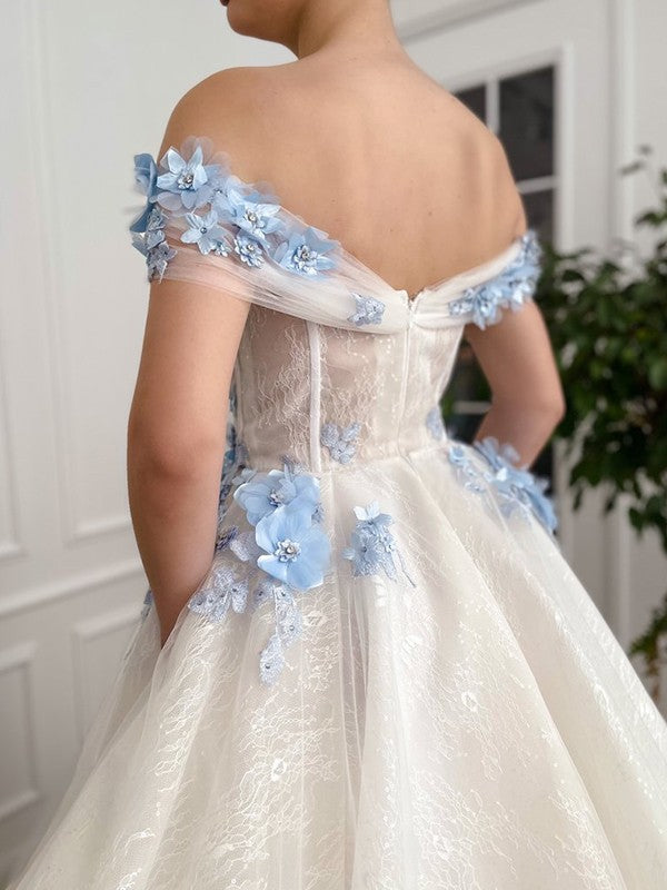 A-line Elegant Princess Lace Handmade Flower Off the Shoulder Sleeveless Floor Dress