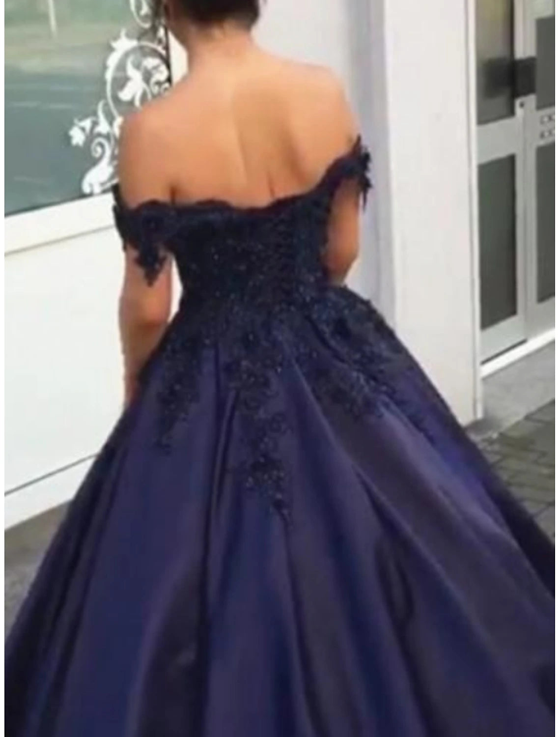 Prom Dress Shiny Dress Adult Prom Dress Off the Shoulder Sleeveless and Floor Lace Applique
