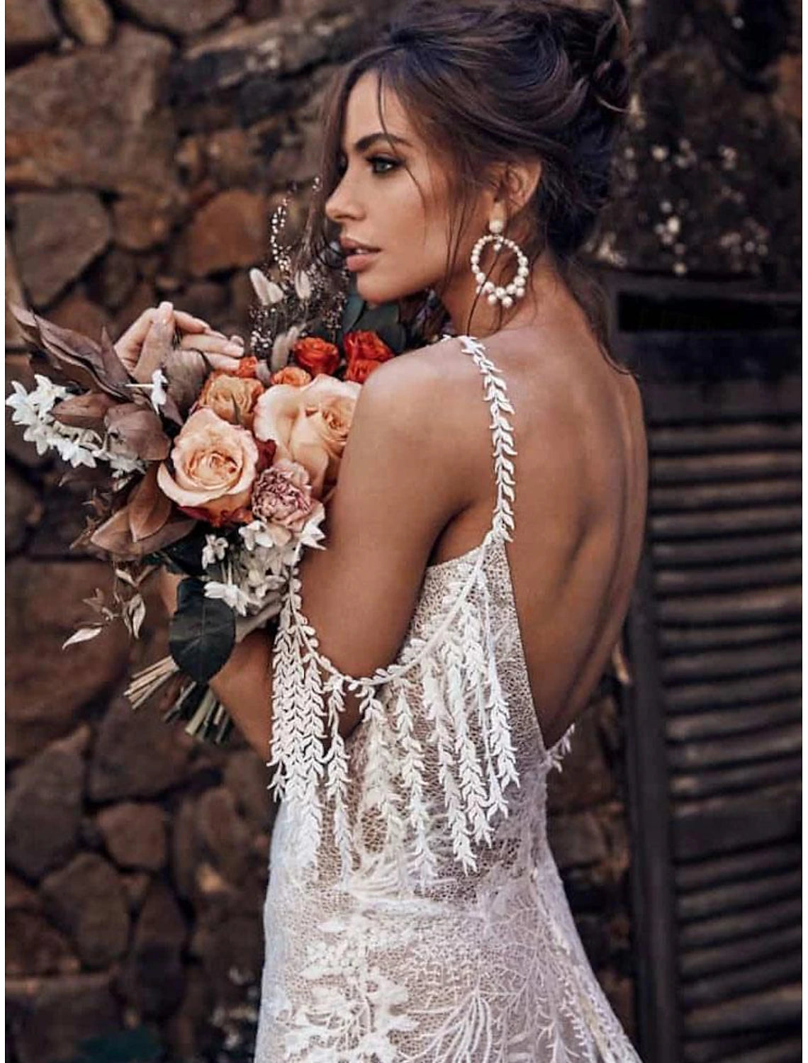 Wedding Ball Dress Off Shoulder V-Neck Shoulder Strap Train Satin Bridal Dress with pleats