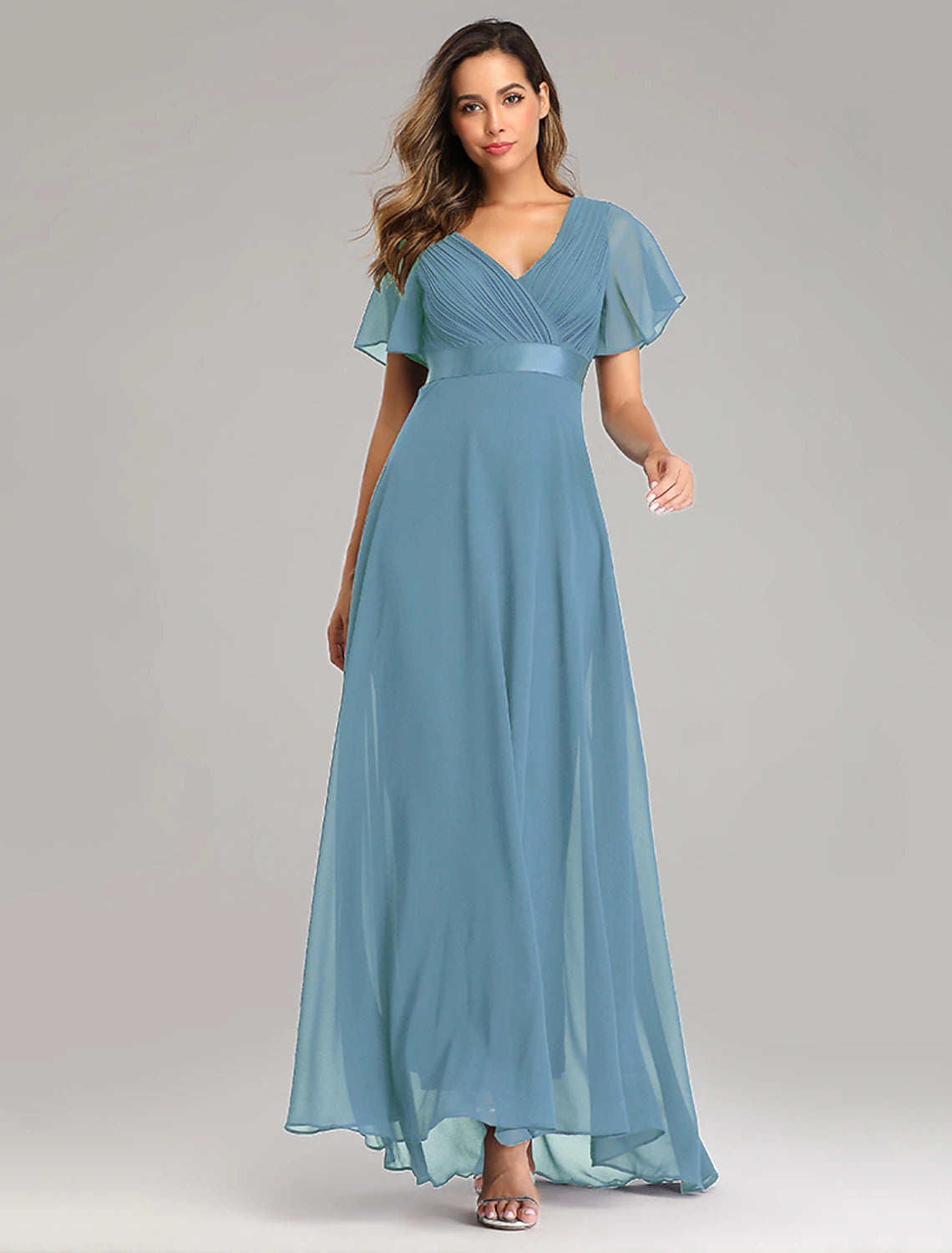 A-shaped ball dress autumn wedding guest dress bridesmaid floor to ceiling long and short sleeved V-neck chiffon V-back strap pleated ruffle edge
