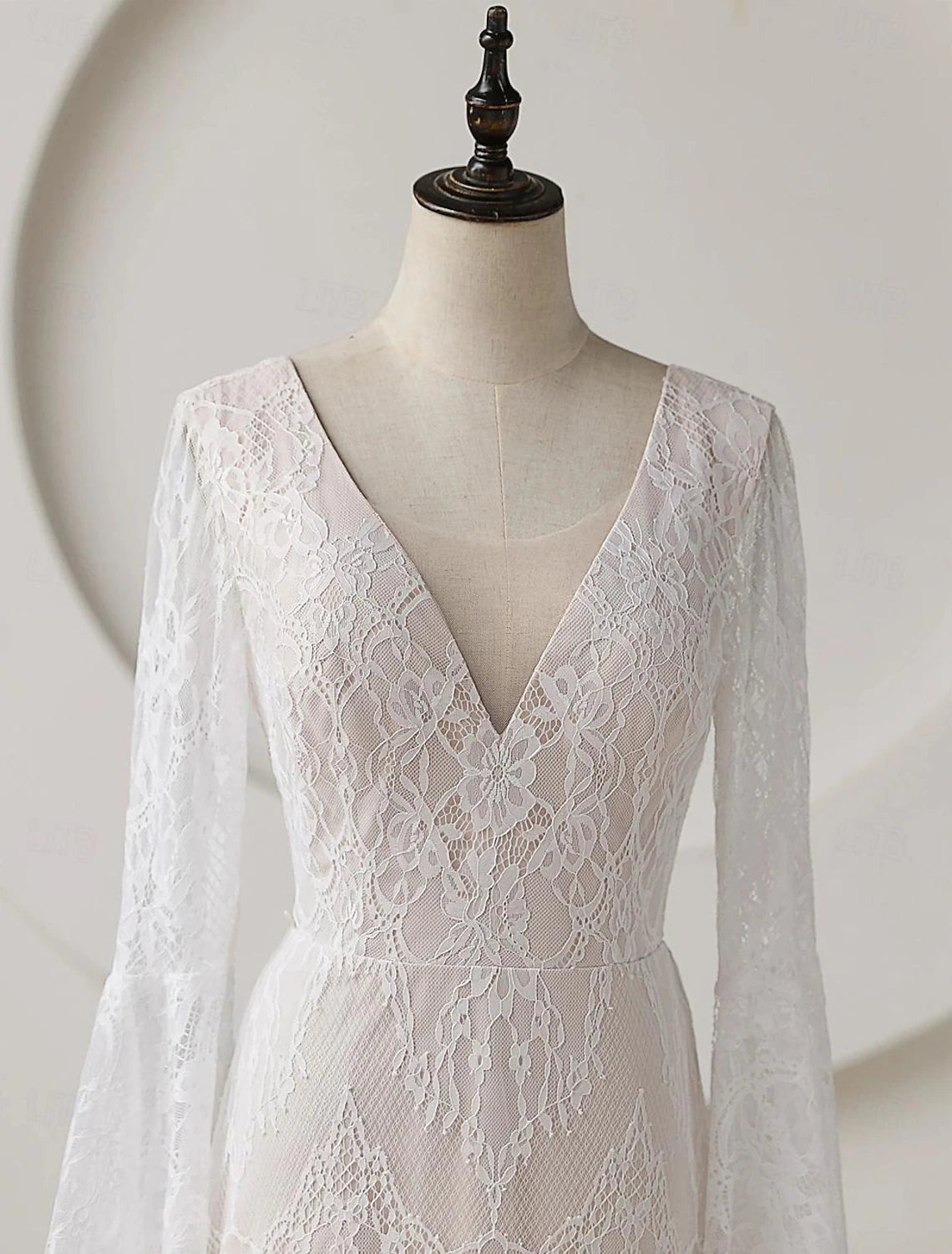 Beach Bohemian style wedding dress column high necked long sleeved palace tail bridal dress with stickers
