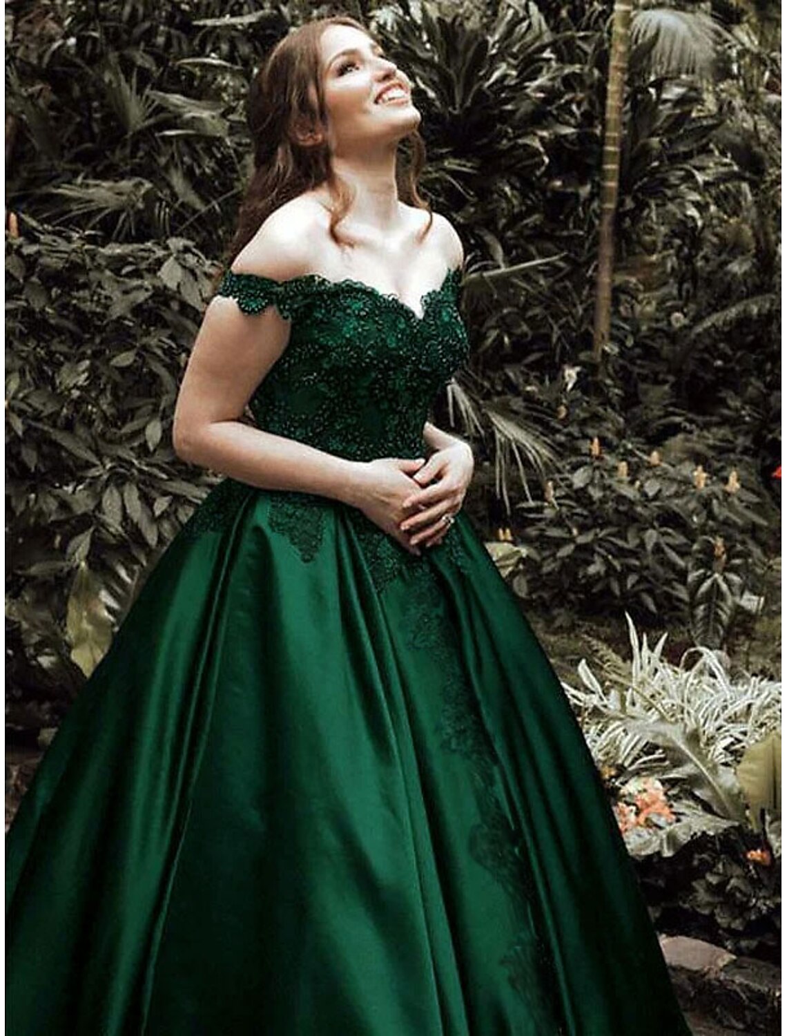 Prom Dress Shiny Dress Adult Prom Dress Off the Shoulder Sleeveless and Floor Lace Applique