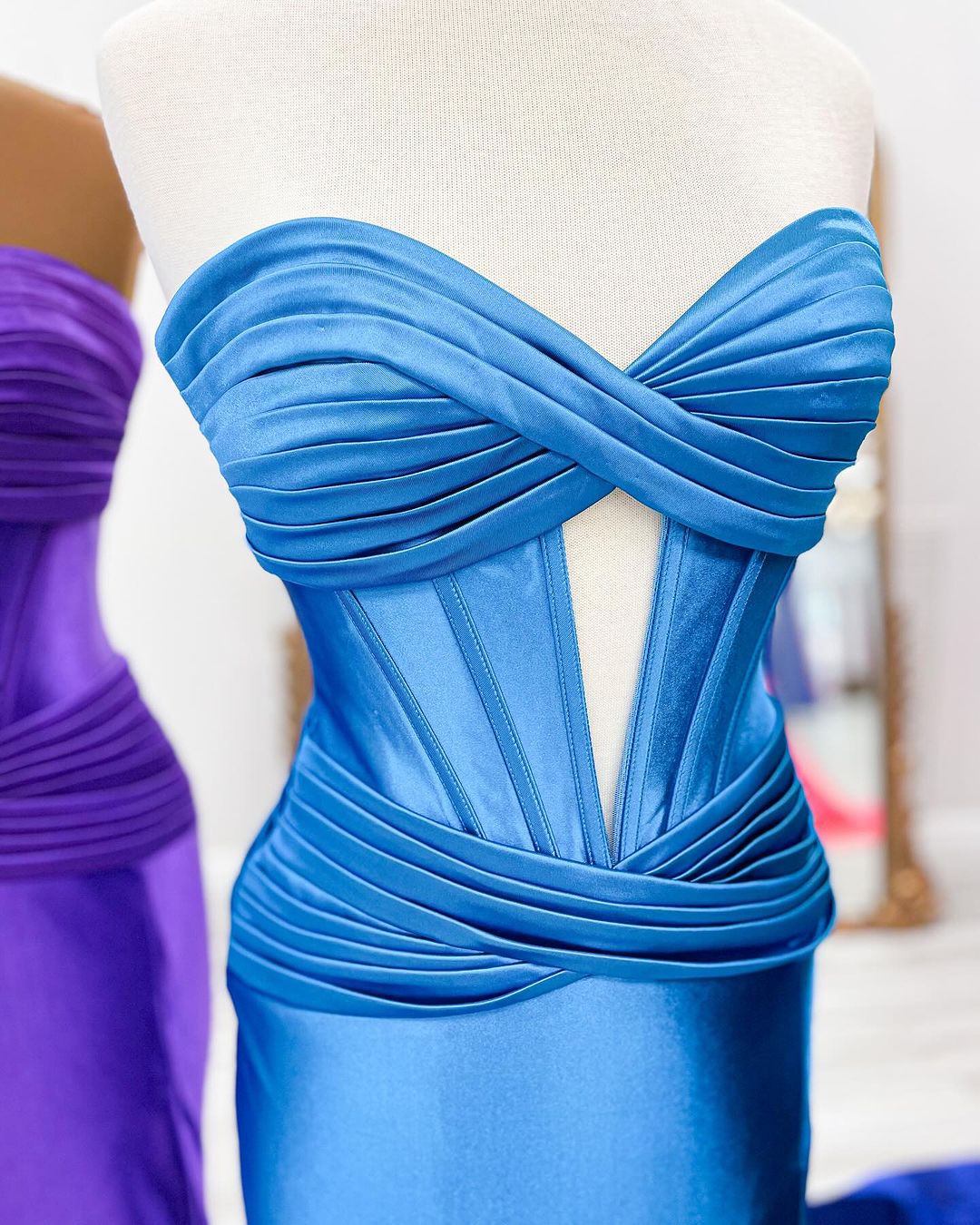 Mermaid Sweet Satin Lock Hole Ball Party Dress Split