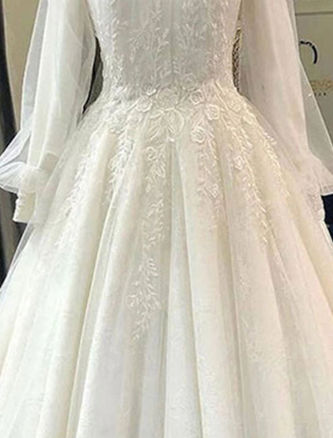 Engagement Vintage Elegant Formal Wedding Ball Dress High Neck Long sleeved Palace Tailed Bridal Dress with Folded Appliques