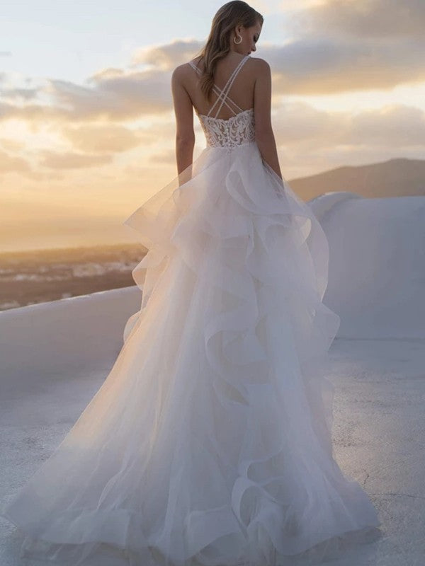 A-line Princess sheer lace sexy V-neck sleeveless strapless wedding dress