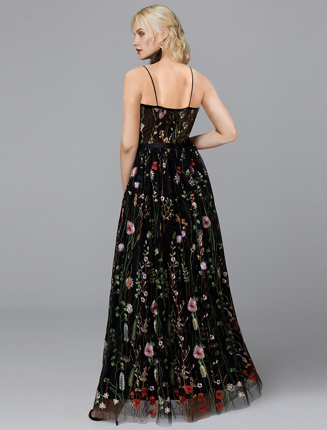 A-shaped ball dress wedding guests dinner and floor length sleeveless thin shoulder strap chiffon slit stickers