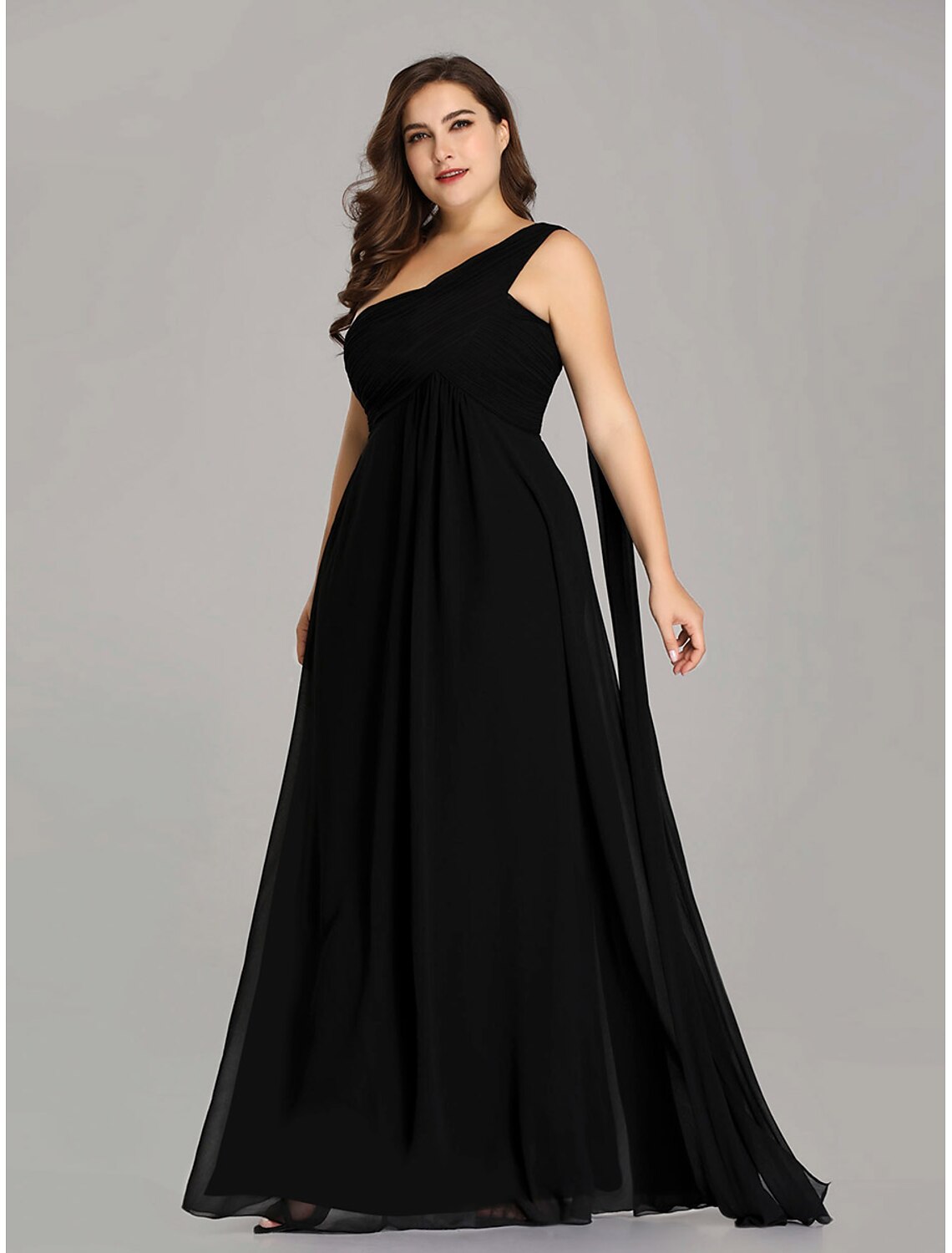A-line generous and dignified evening dress imperial wedding formal banquet for guests and floor length sleeveless one shoulder bridesmaid dress chiffon open strap pleats
