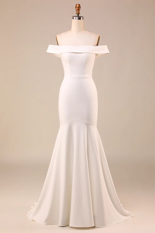 Ivory Mermaid Lace-Up Back Long Wedding Dress