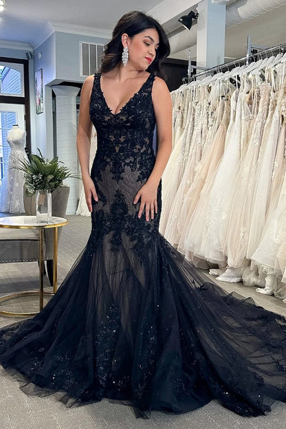 Tulle Appliques V-Neck Trumpet Long Wedding Dress