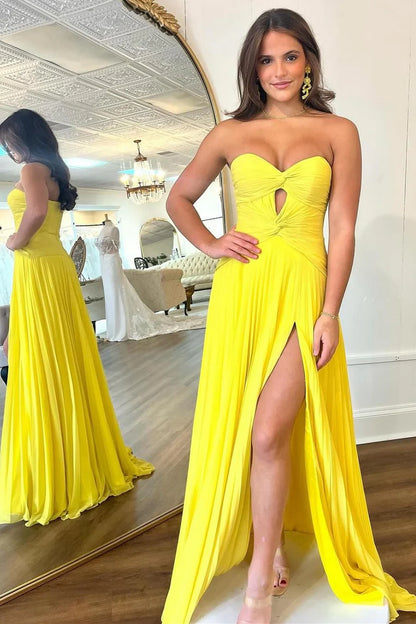 Strapless Keyhole Pleated A-Line Prom Dress